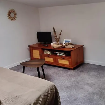 Les Citronniers Et Les Mimosas شقة Hyères