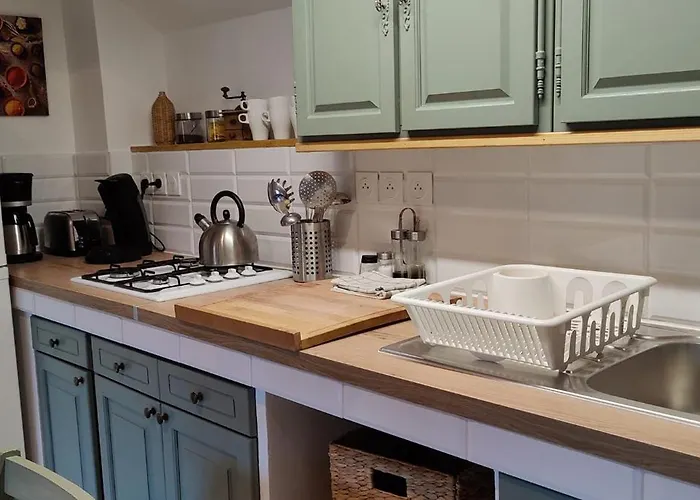 Les Citronniers Et Les Mimosas *